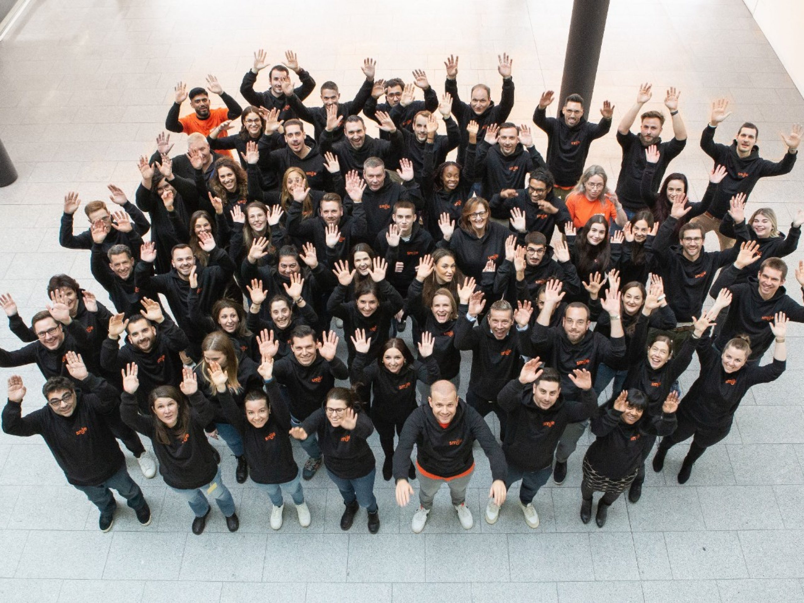 Über uns 🙂 Smile